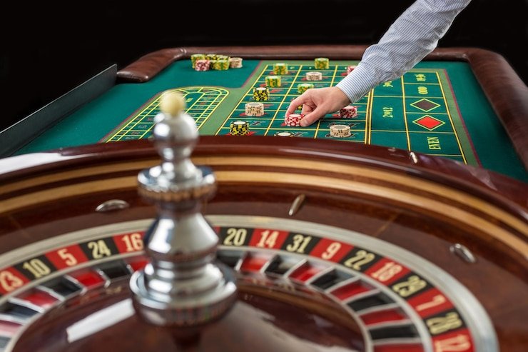 Berbagai jenis voucher mamiqq yang tersedia untuk kategori slot, olahraga, dan kasino langsung